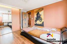 Przestronny dom 2 rodzinny- Os. Jędrzychów